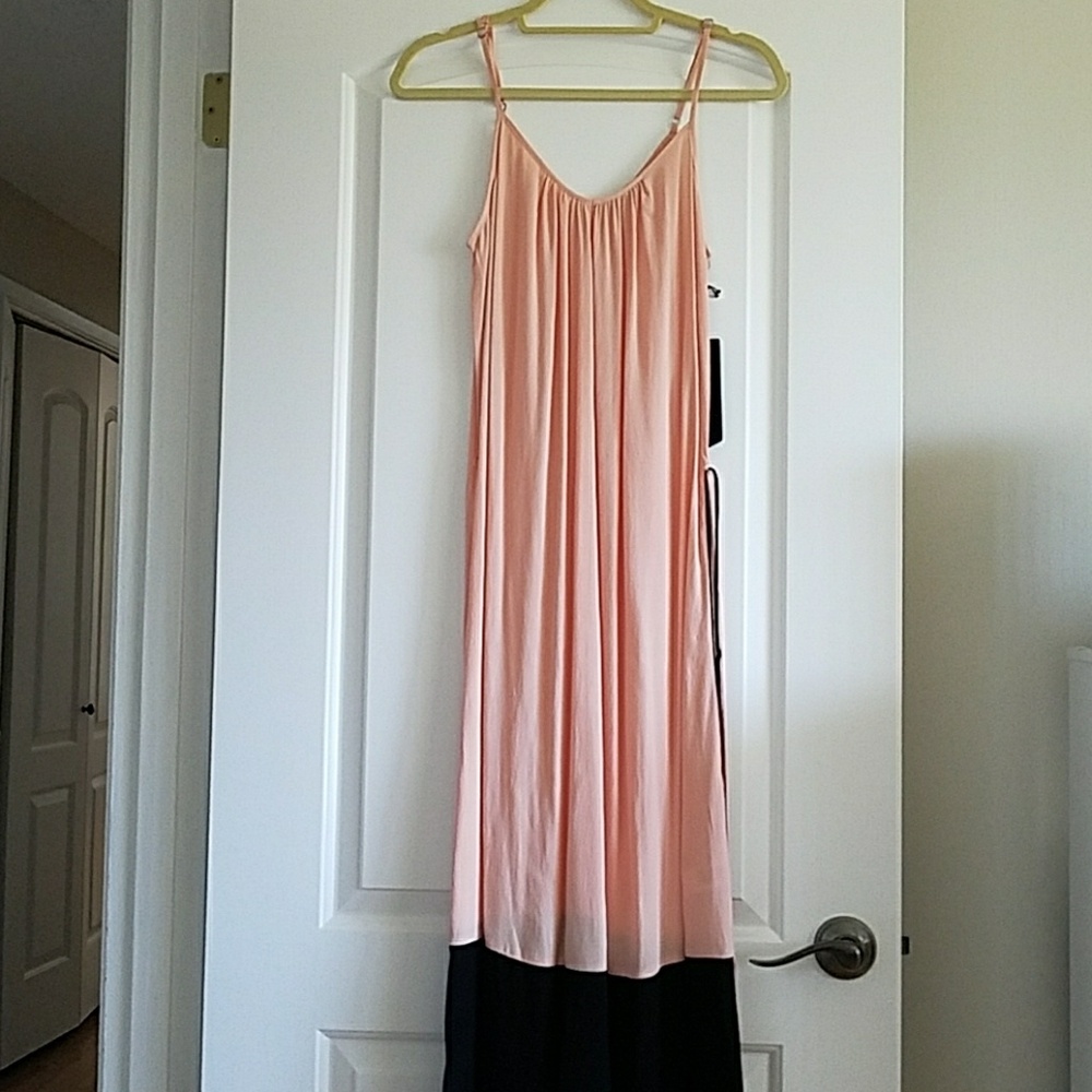 Sam & Lavi Two Tone Maxi Dress Size Small